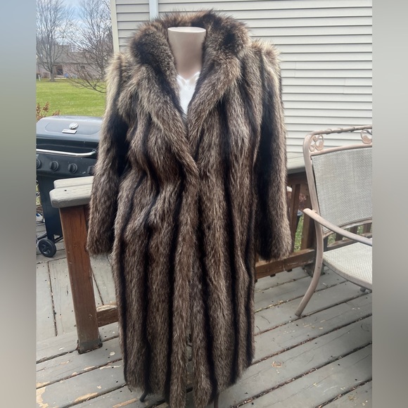 Peter Duffy RACCOON  vintage elegant long fur coat women’s size M/L - Picture 1 of 9